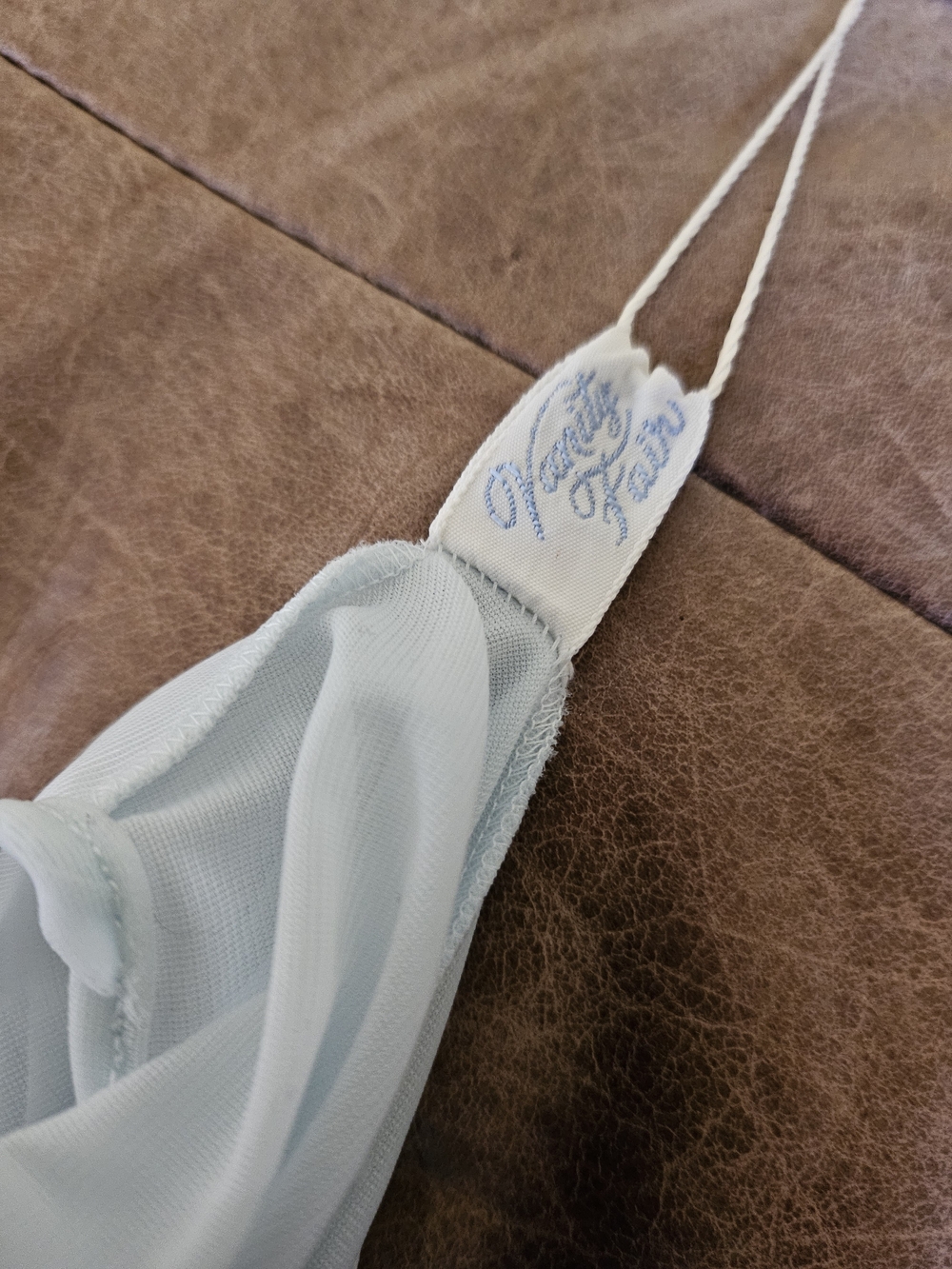 Vintage Vanity Fair Slip Dress Nightgown Sz 40 - Picture 7 of 7